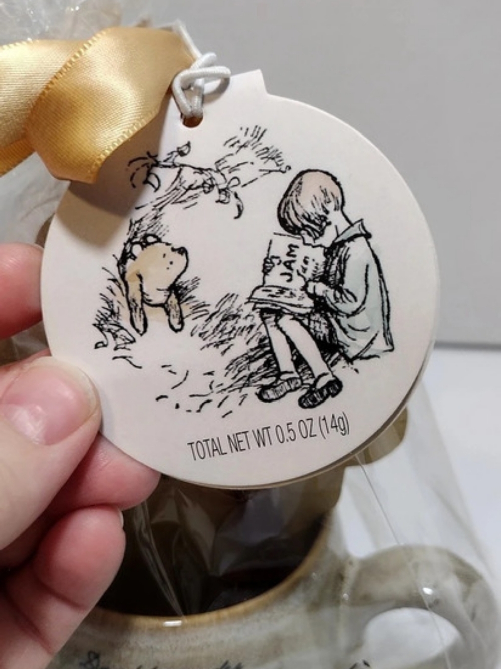 Winnie-the-Pooh Earl Grey Tea and Mug Gift Set Mug Gift Set White - Picture 6 of 11